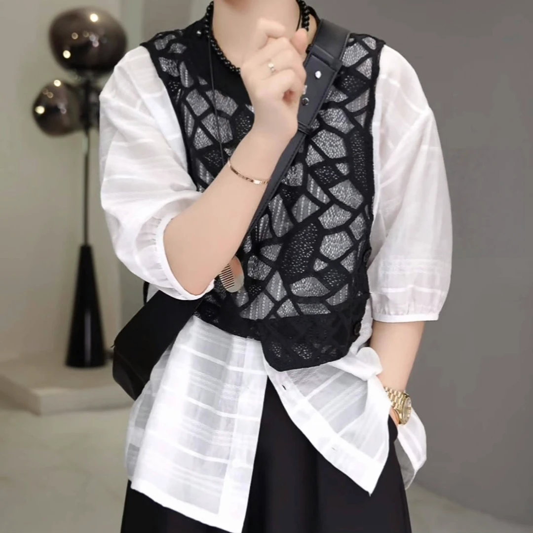 2025夏季新款设计感菱格蕾丝马甲拼接假两件短袖衬衫宽松圆领小众