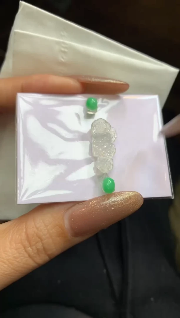 【闪购商品】定制翡翠未镶嵌翡翠