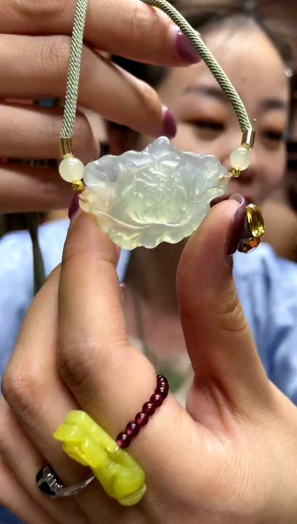 岫玉未镶嵌吊坠多样性发货其中发一