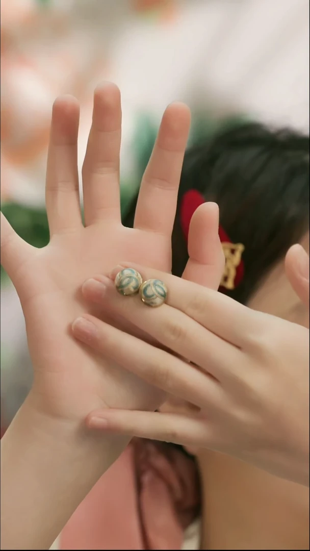 刺绣湘传礼宋锦杂宝耳饰