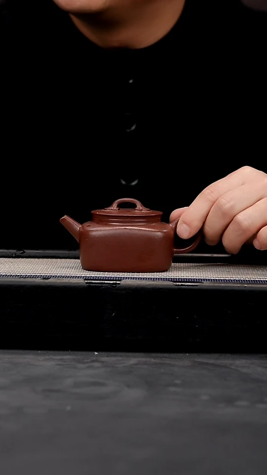 【闪购商品】紫砂茶壶中槽清如意德钟