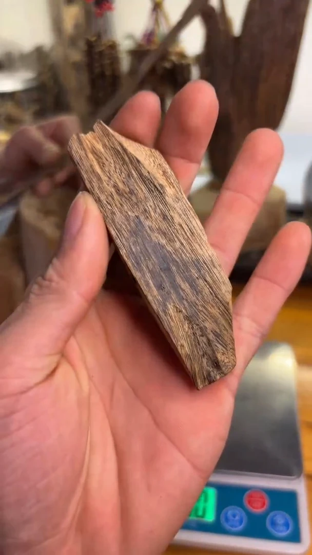 沉香沉香碎屑陆河品种8.8克