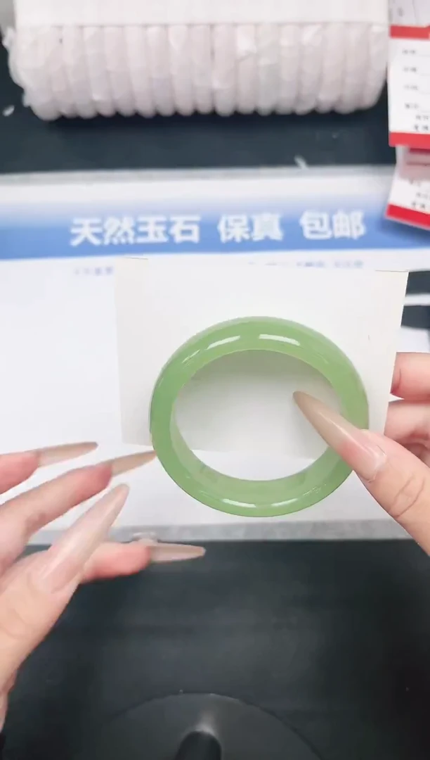 未镶嵌手镯石英质玉31-