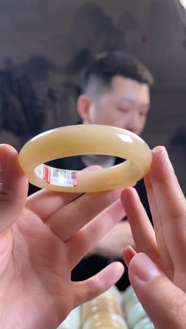 未镶嵌手镯和田玉58圈口9242