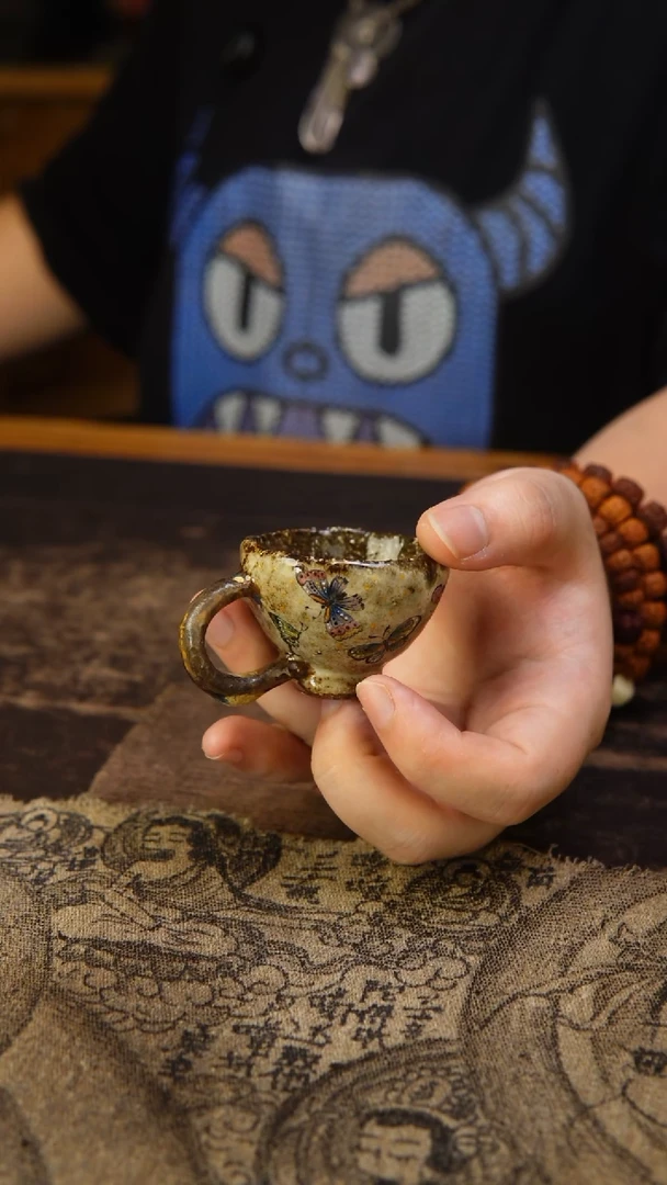 大奘  手捏手作百蝶图咖啡杯
