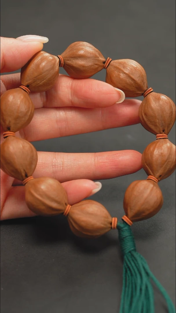 橄榄核手串2.1蜜桃臀素串