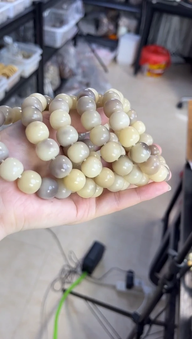 吊坠菩提根/象牙果香芋紫胖苹果12*13mm