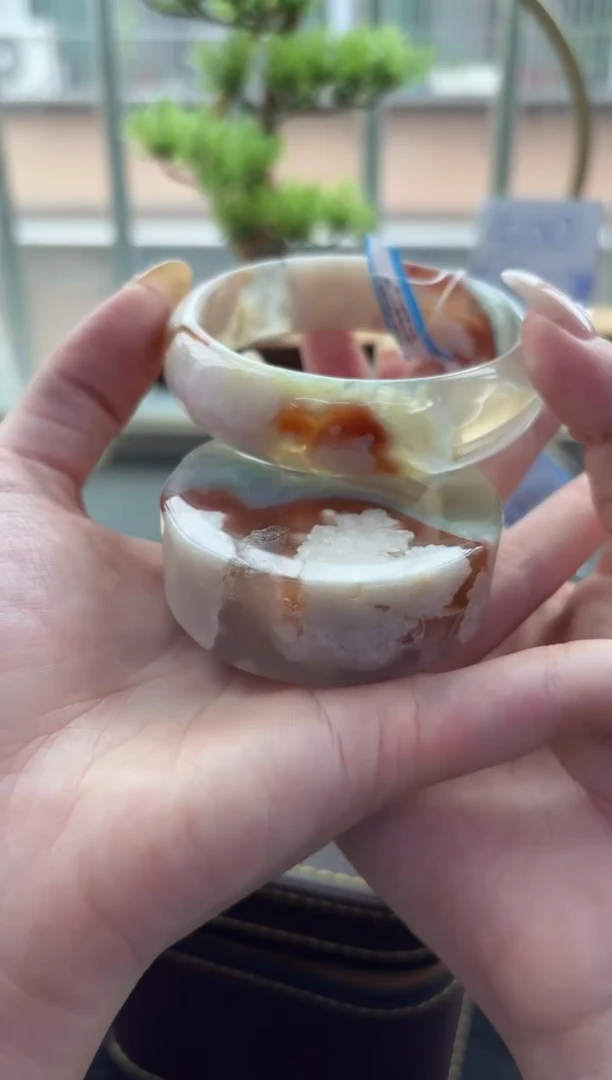 未镶嵌手镯石英质玉C60(58圈赠送镯心)