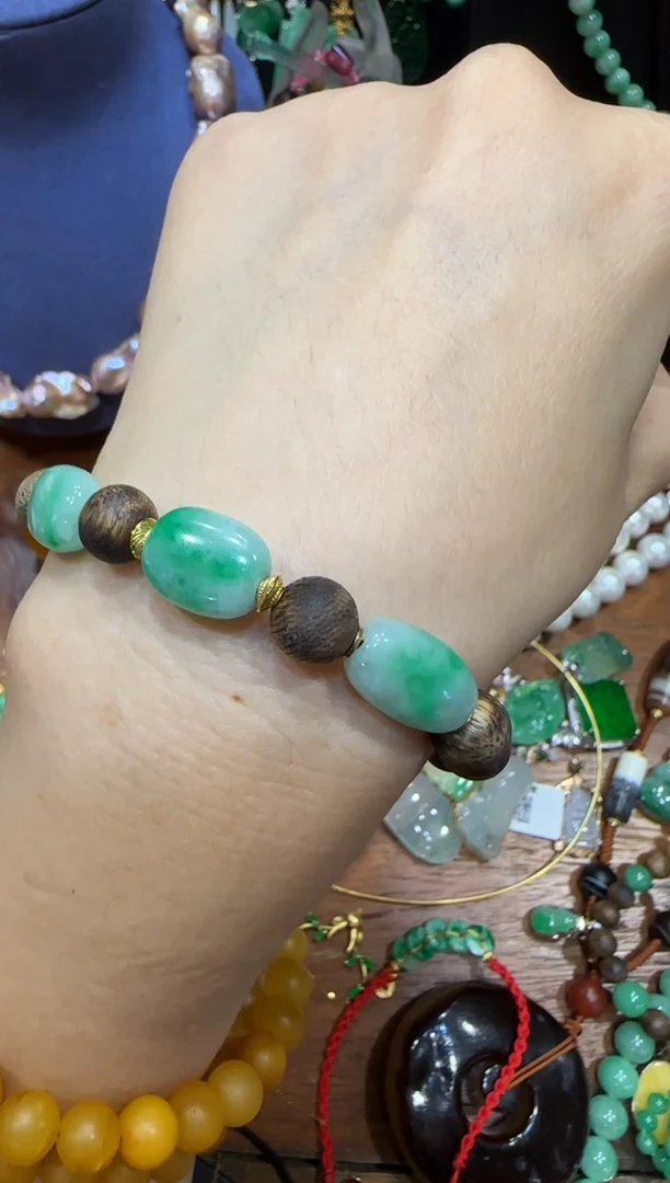 未镶嵌手链翡翠翡翠