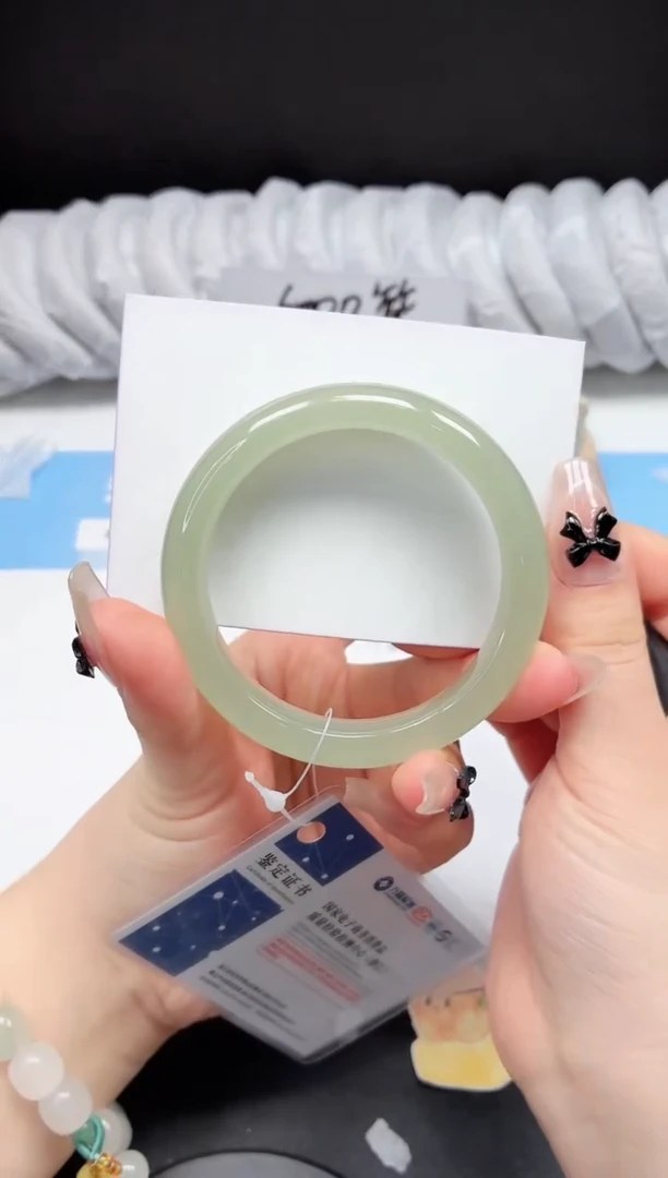 未镶嵌手镯石英质玉77/东陵56.2