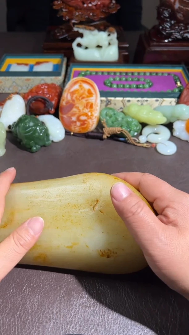 未镶嵌和田玉把件福****.和田玉