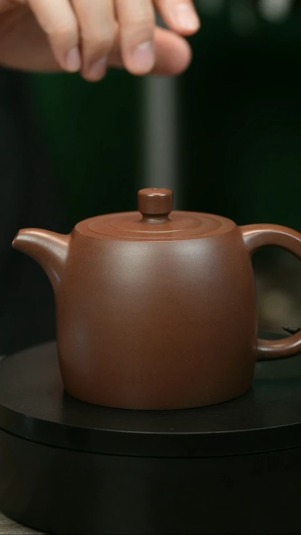 茶壶紫砂豪****号H2241赵信军光素井栏