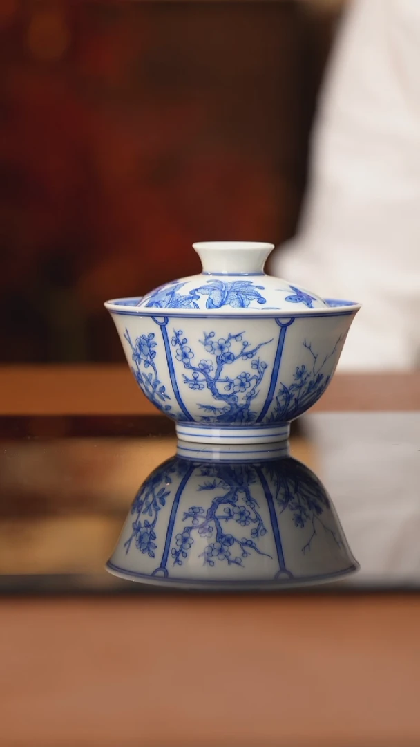 杯看山柴窑青花开窗