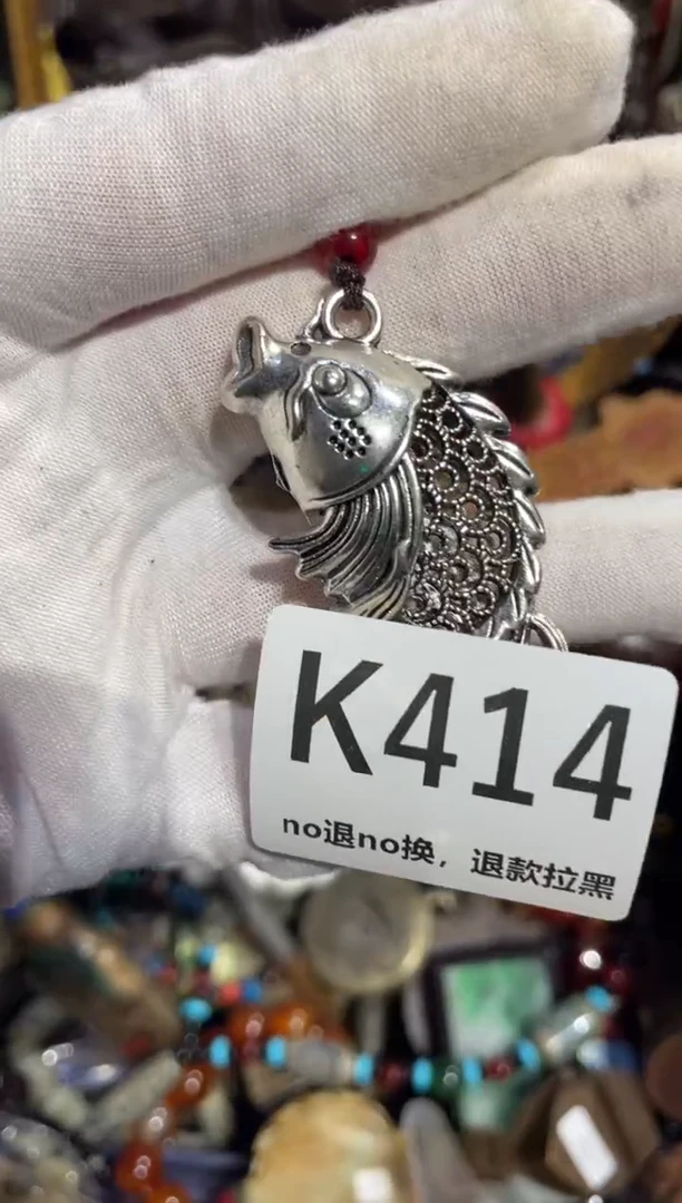 瓷片大*姐表姐直播所见所得