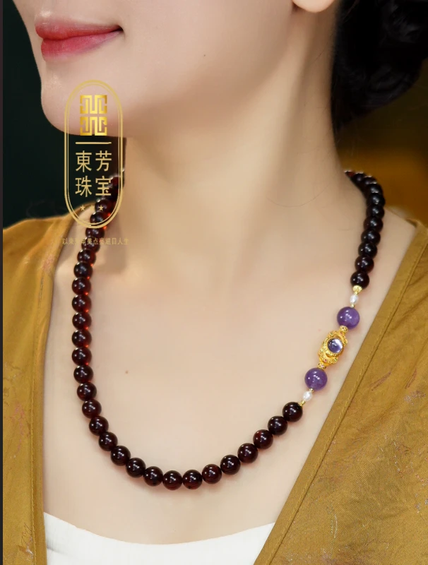 東芳珠宝-缅甸天然血翳珀魅力项链琥珀项链紫水晶设计款气质时尚