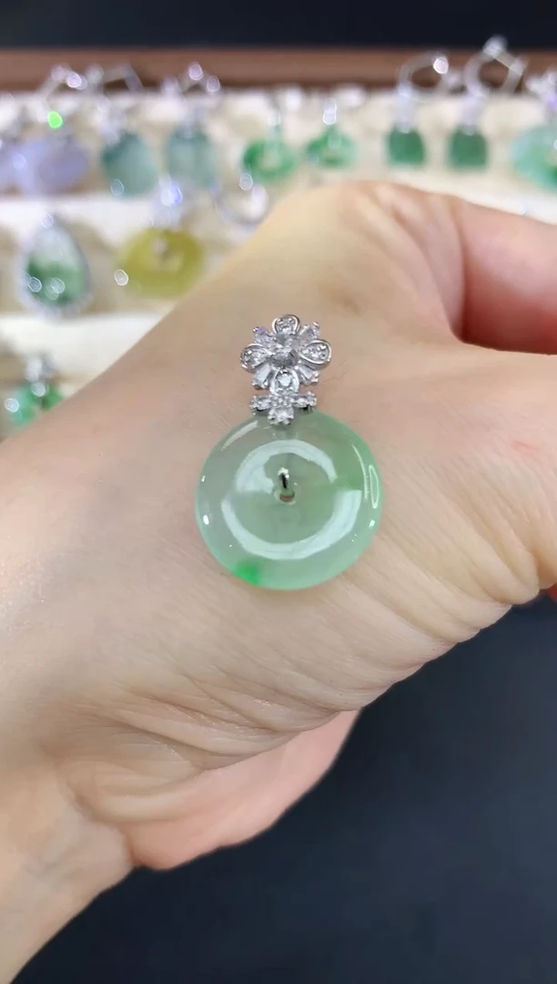 吊坠(不含链)未镶嵌翡翠138买断场不退不换|980