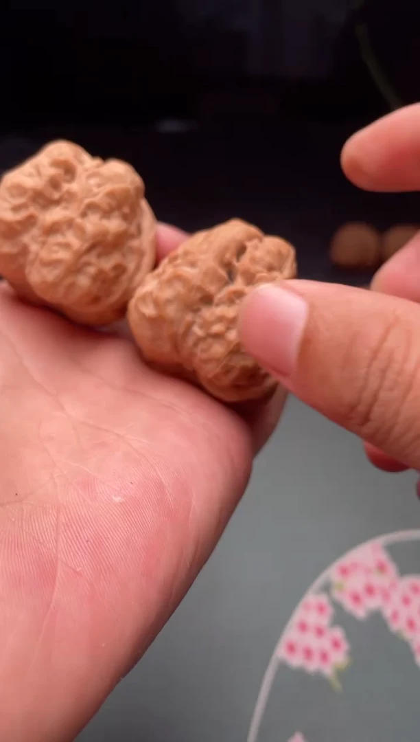 把件文玩核桃a208  蛤蟆头 39尺