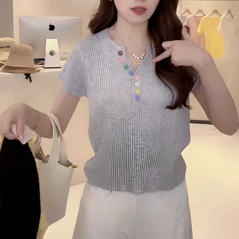 2025春夏新款休闲时尚彩色扣V领设计上衣韩版高端显瘦短袖针织衫