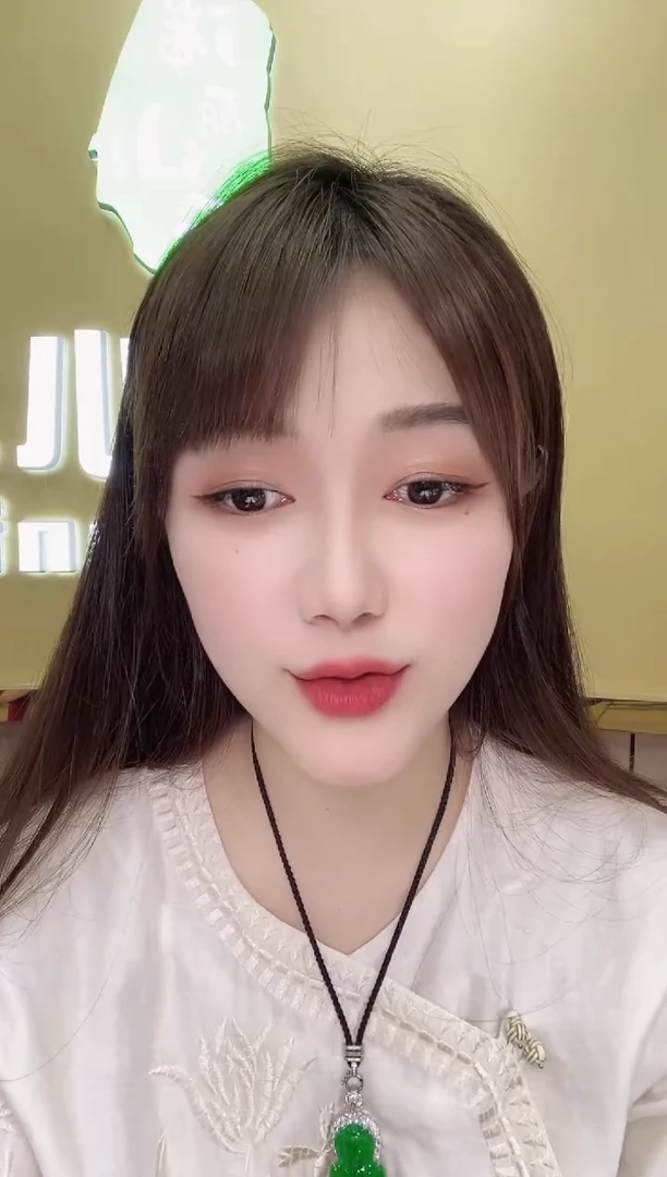 18K金镶嵌挂件翡翠达***g496456