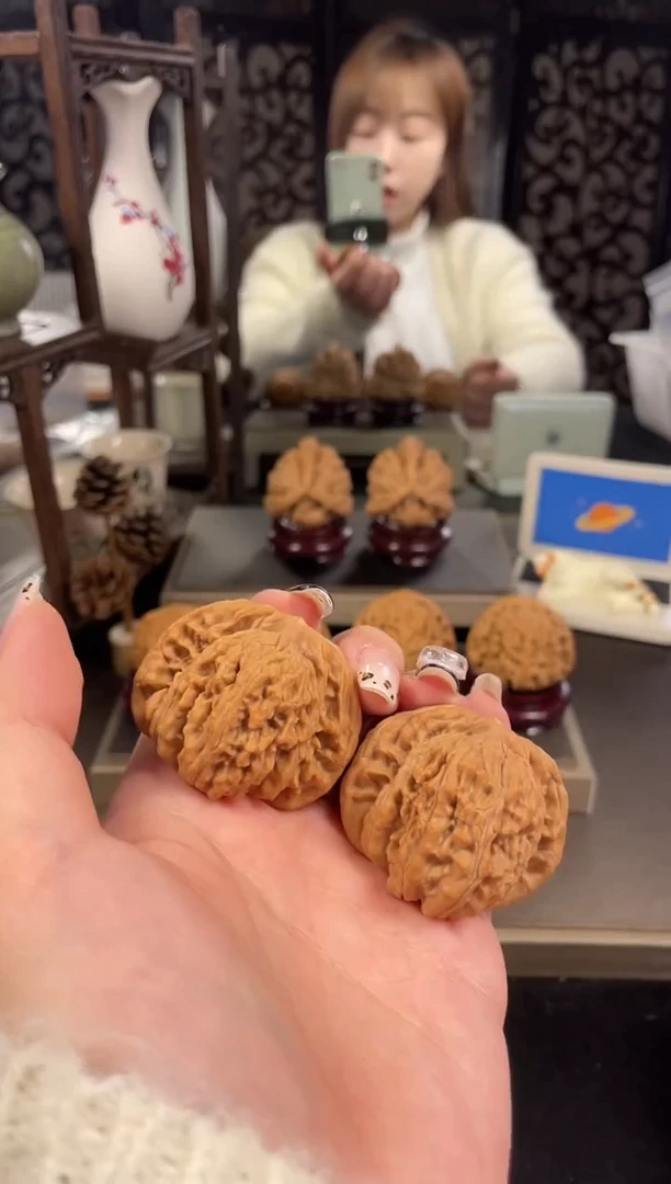 【闪购商品】文玩核桃把件四座楼43尺-41