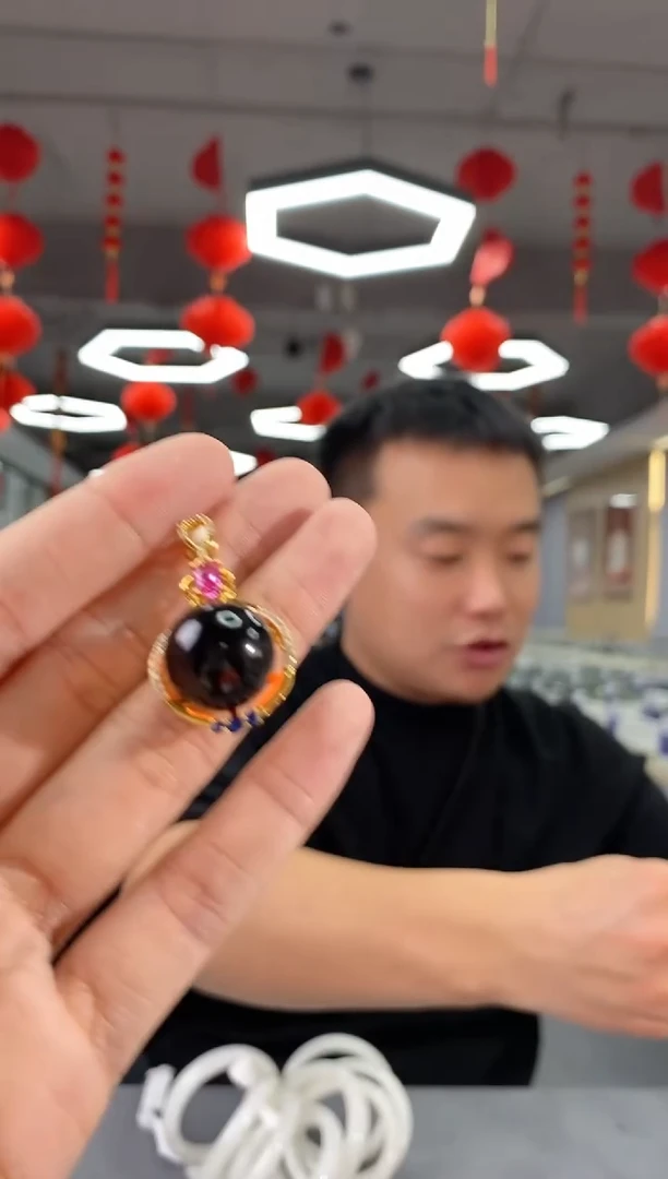 【闪购商品】琥珀颈饰未镶嵌yp 吊坠