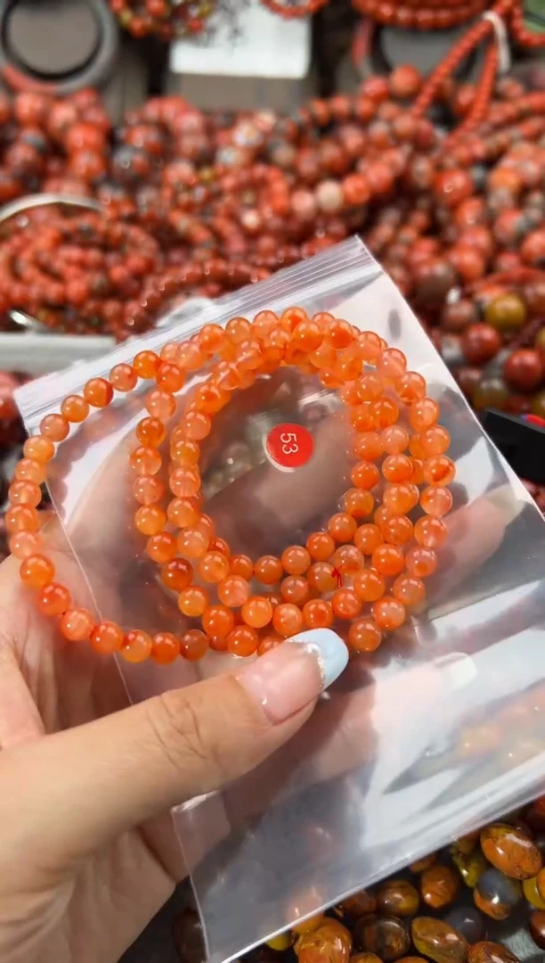 未镶嵌手串南红玛瑙6+