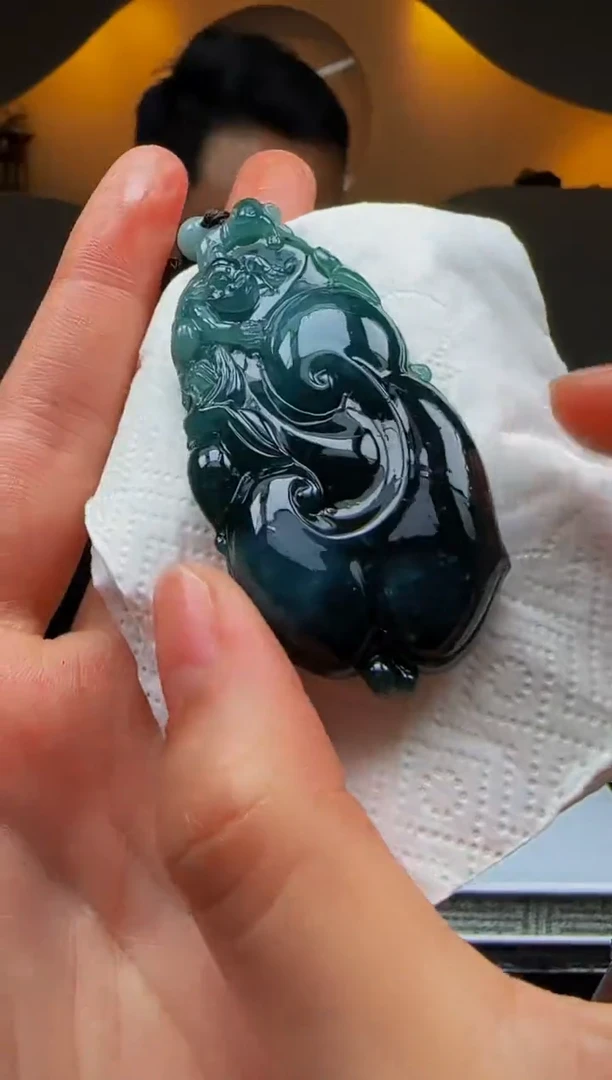 【闪购商品】定制翡翠未镶嵌Q03121翡翠毛货