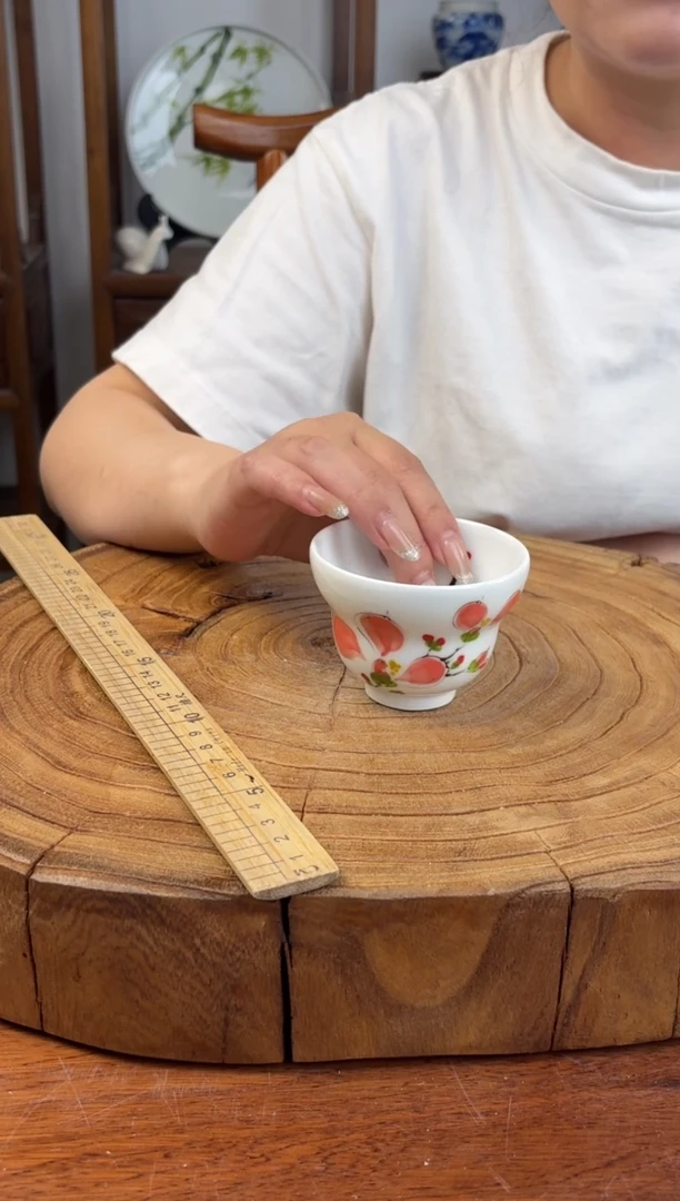 瓷片国韵瓷坊-手工手绘粉玉兰葫芦杯