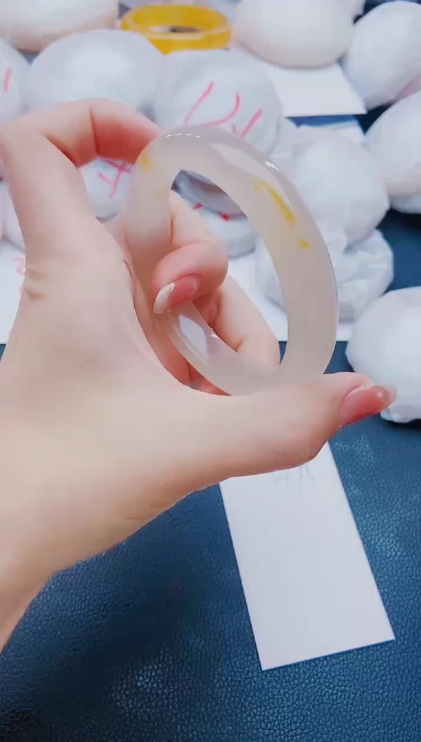 未镶嵌手镯石英质玉K175-61-60