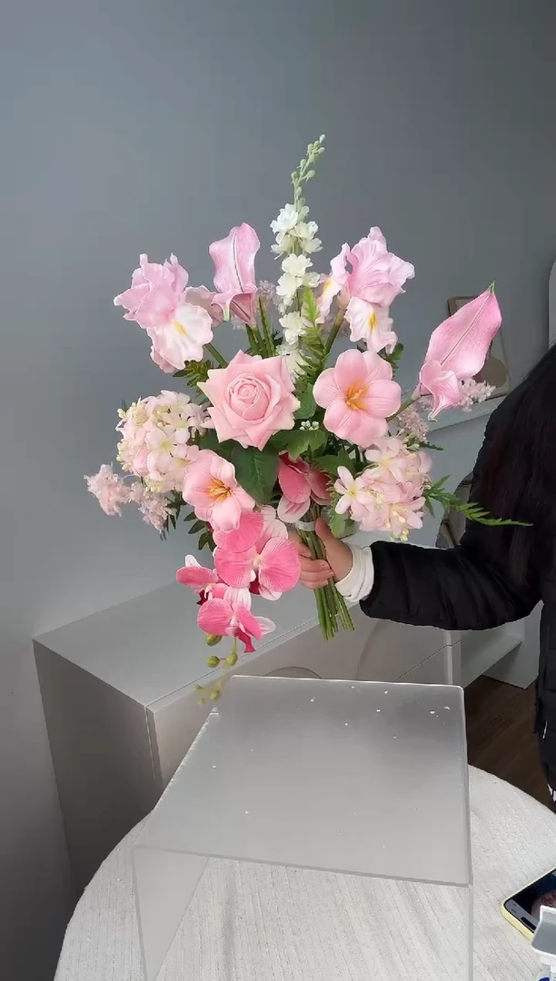 蜜桃粉色花束（不含花瓶）直播专属福利