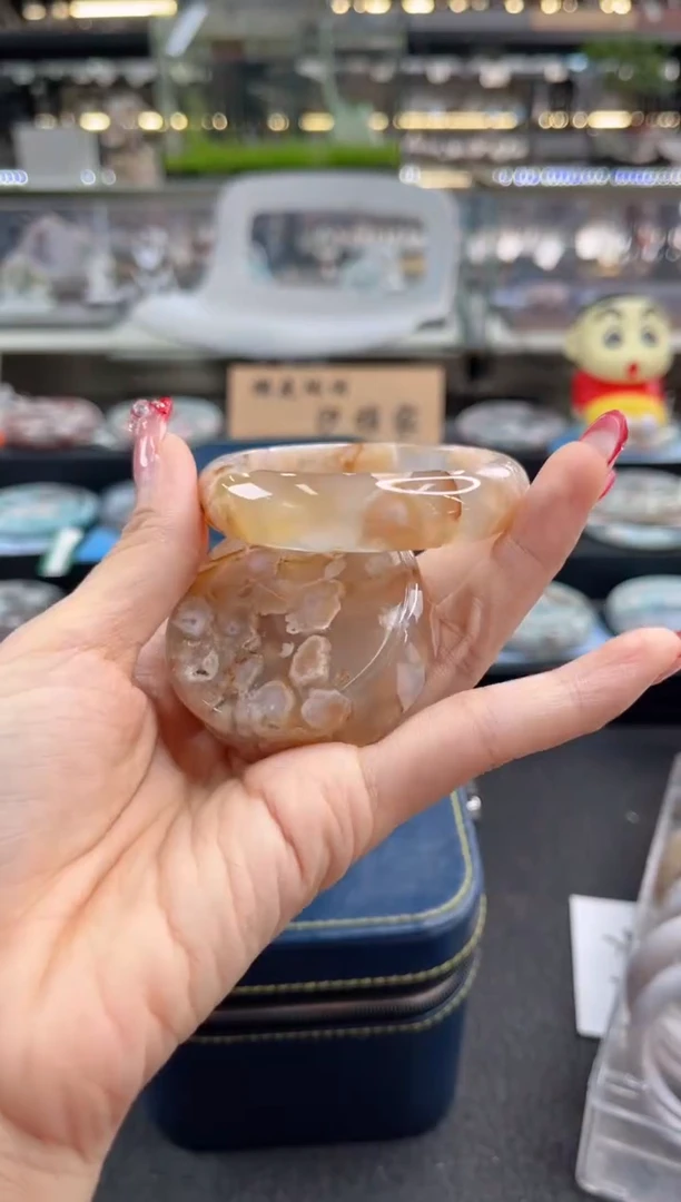 未镶嵌手镯石英质玉53--54圈口 （赠品镯心）399600