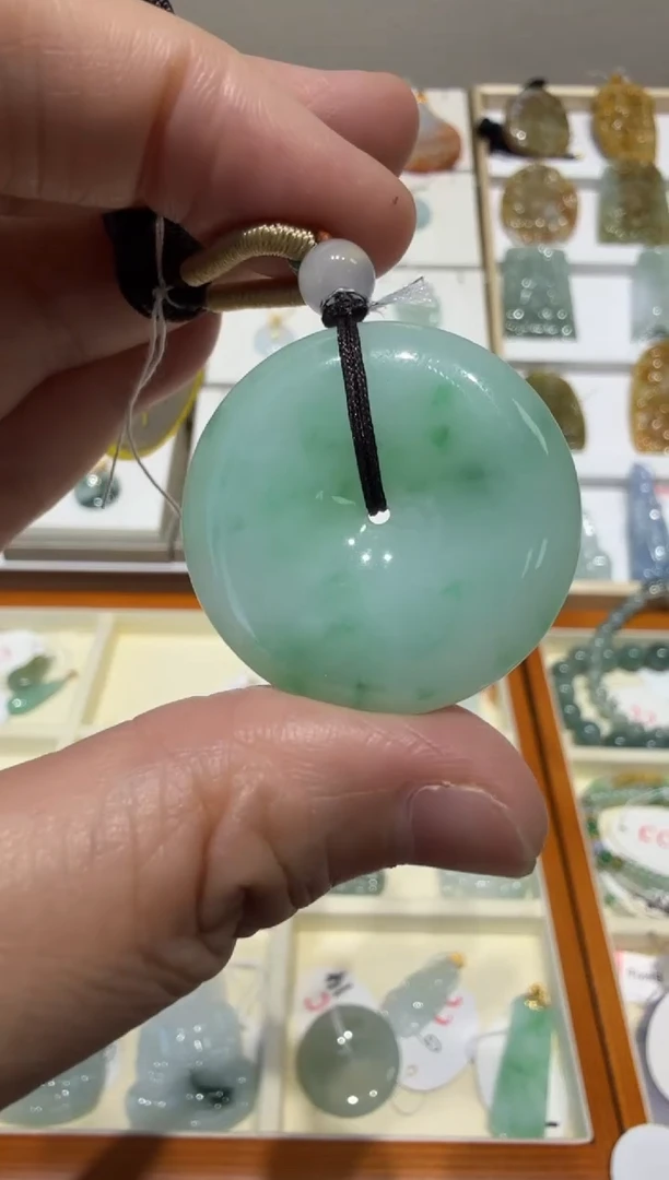 未镶嵌挂件翡翠A货翡翠多样性孤品