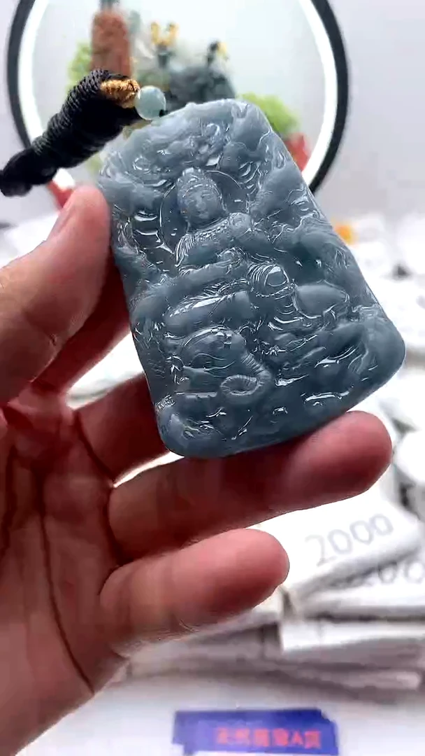 【闪购商品】翡翠颈饰未镶嵌普贤