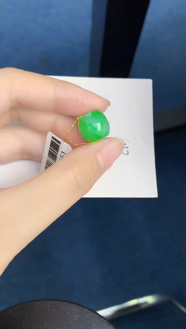 翡翠未镶嵌颈饰天然翡翠緬甸A貨