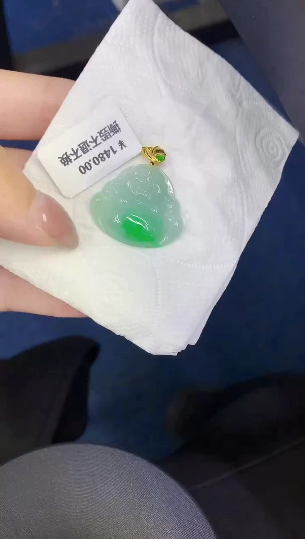 颈饰未镶嵌翡翠缅甸天然翡翠A货