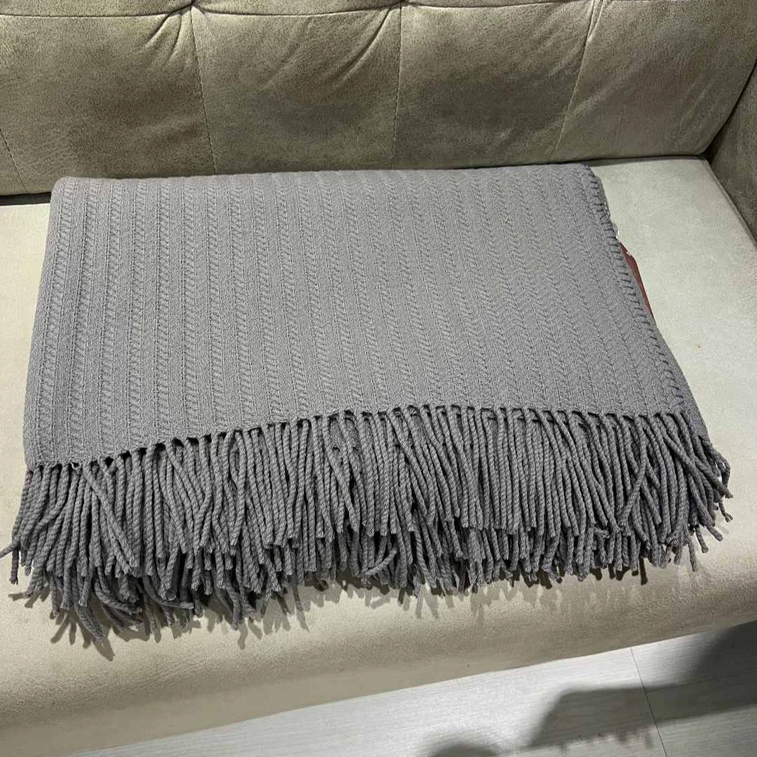 2025年新款出口澳洲高档美利奴全羊毛麦穗流苏披毯（无浮毛）