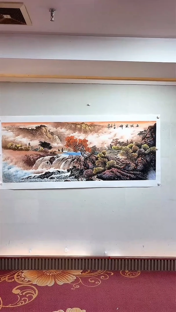 国画西域胜峰/6尺托底/莫文轩