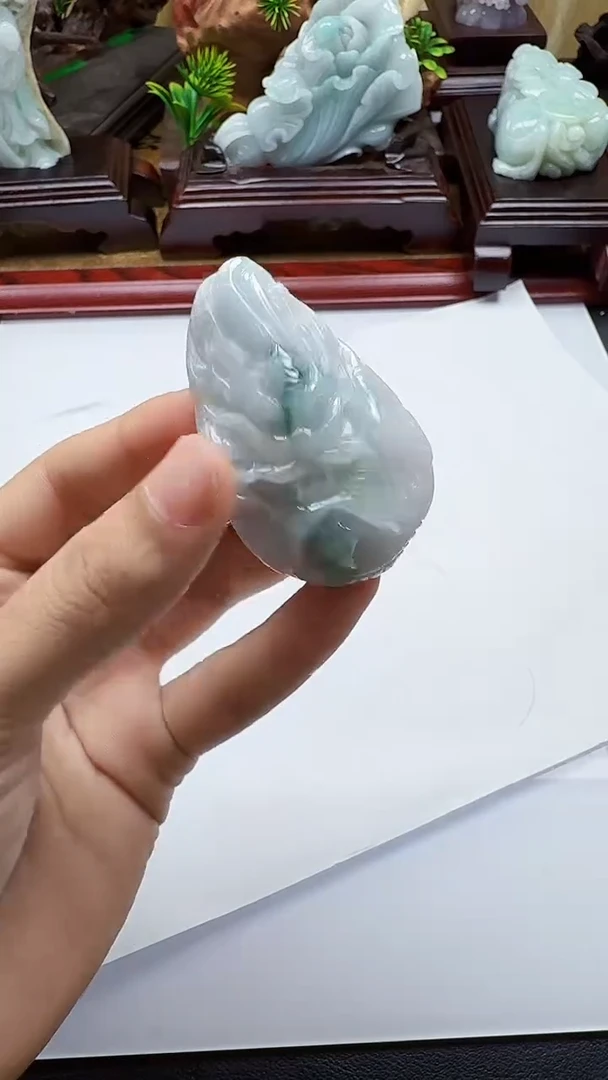 吊坠(不含链)未镶嵌翡翠1