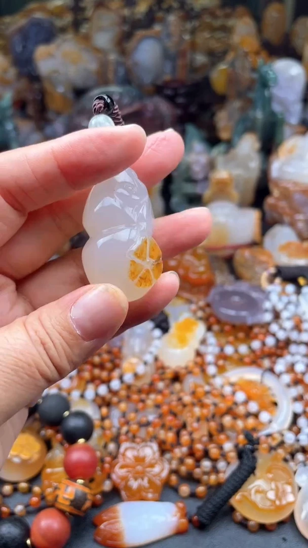 【闪购商品】玛瑙/玉髓颈饰未镶嵌AA