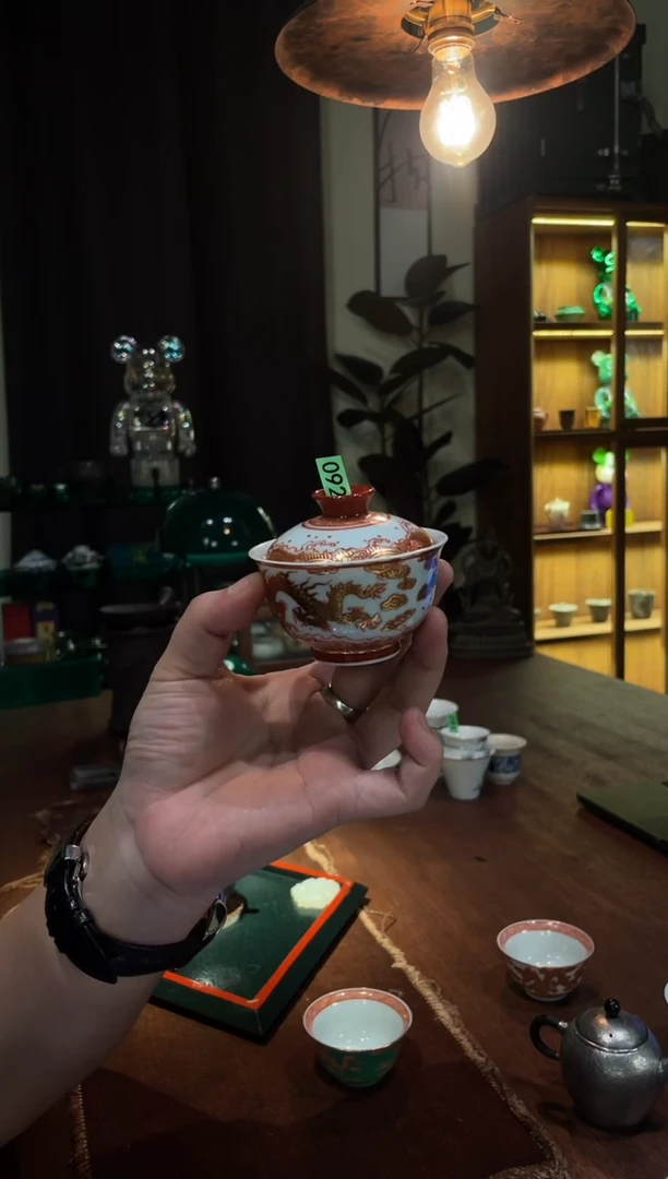 红龙描金盖碗..092