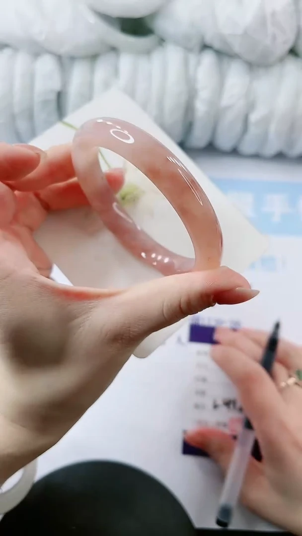 【闪购商品】石英质玉手镯未镶嵌多样性发货L412