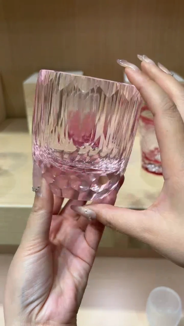 直播间单只 粉色钻杯