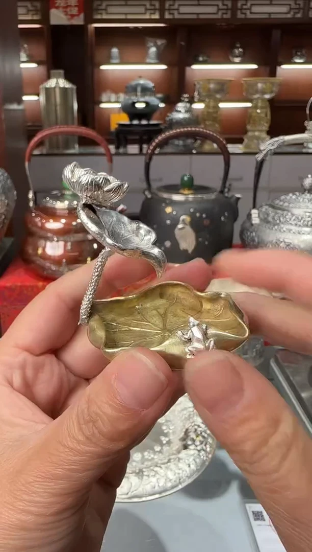 足银精工手工荷叶荷花香炉茶摆件