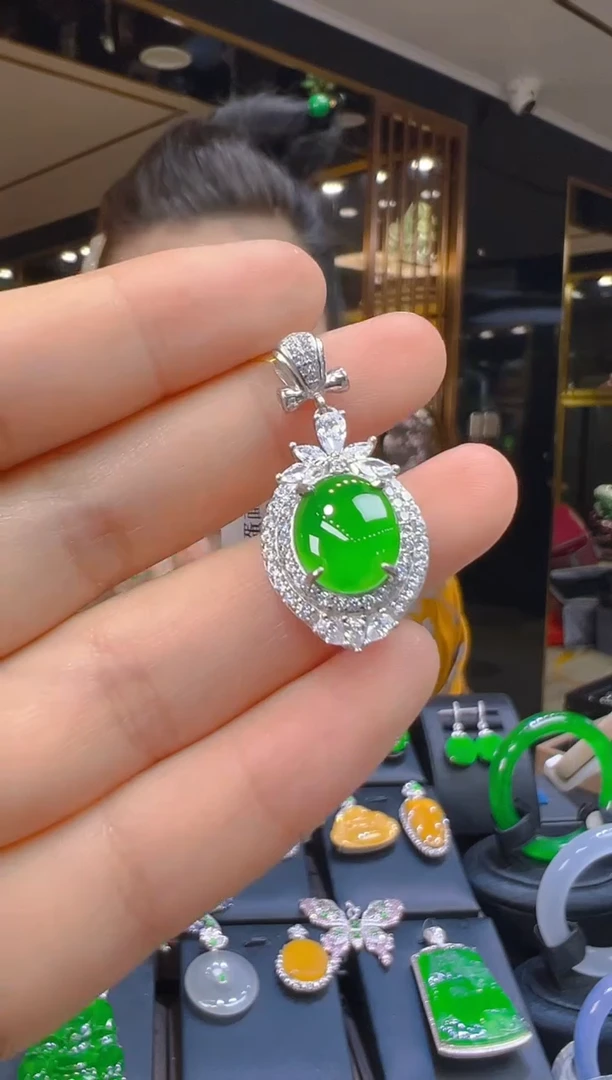 翡翠银S925镶嵌吊坠(赠链)041（多样性发其一）