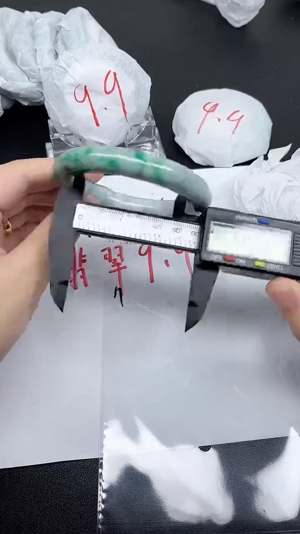 翡翠手镯未镶嵌所拍即所得 一物一图—11