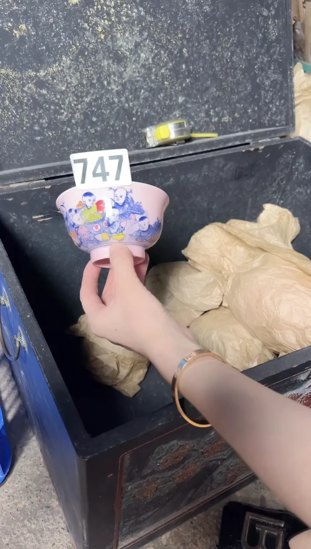 摆件景德镇瓷器A12