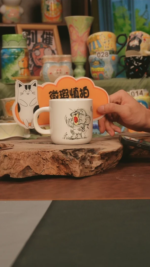 摆件亲工手绘陶瓷～微瑕