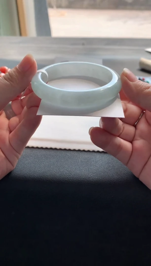 【闪购商品】翡翠手镯未镶嵌55.4正圈A9935买断