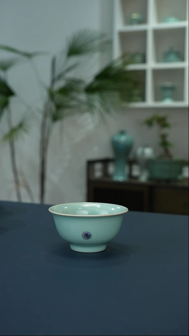 瓷片80号冰花压手杯精品简包       洁