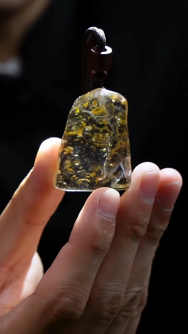 吊坠(赠链)未镶嵌水晶水晶